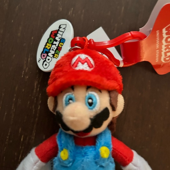 Nintendo Super Mario Plush with Red Hat and Blue Overalls key chain. - Picture 4 of 7